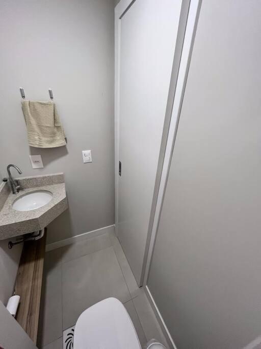 Apartamento 2 Suites Com Piscina E Churrasqueira, Ao Lado Da Ufsc Florianópolis Dış mekan fotoğraf